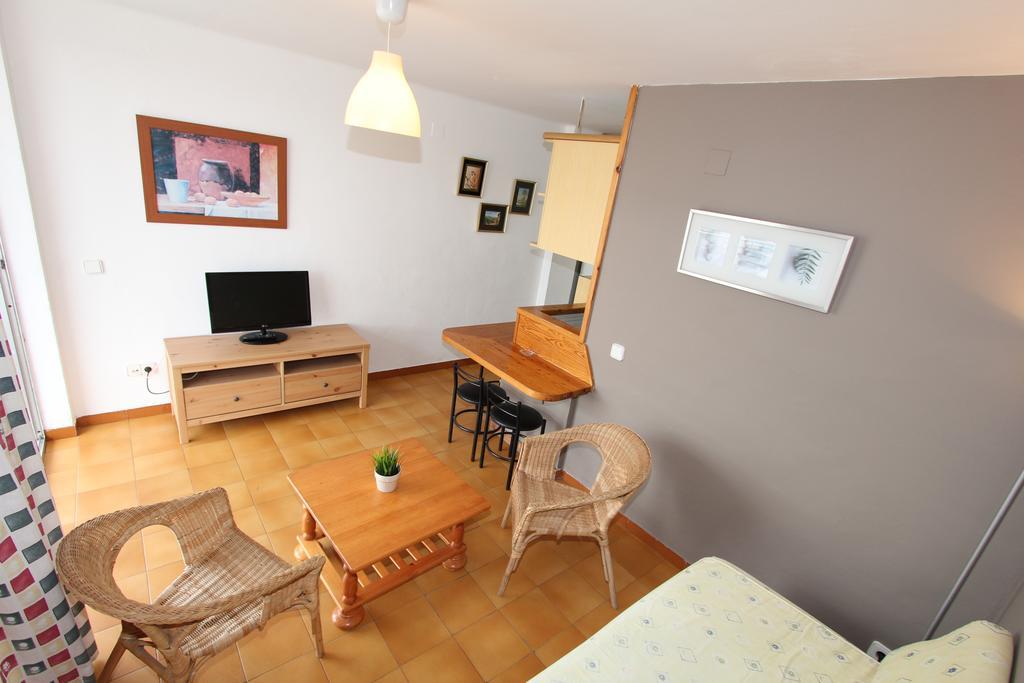 Estudis Àfrica Appartamento Segur de Calafell Esterno foto